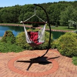 Sunnydaze Decor Sunnydaze Large Tufted Victorian Hammock Chair Swing With C-Stand - 300 Lb Weight Capacity