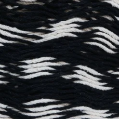 Sunnydaze Decor Sunnydaze Heavy-Duty Handwoven XXL Mayan Family Hammock With Thick Cord - 880 Lb Weight Capacity -Sunnydaze Decor GUEST 6a58b2e0 29d5 4a09 a8cc 68bfed8e29f4