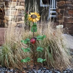Sunnydaze Decor Sunnydaze Outdoor Metal Art Standing Sunflower With Ladybug Garden Decor- 34.25"